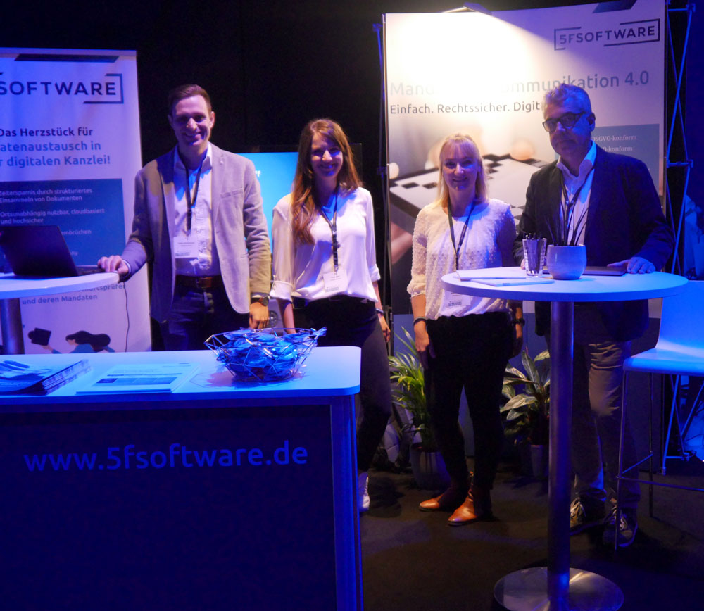 5FSoftware Messeteam 5FSoftware auf dem NewGen StbFestival